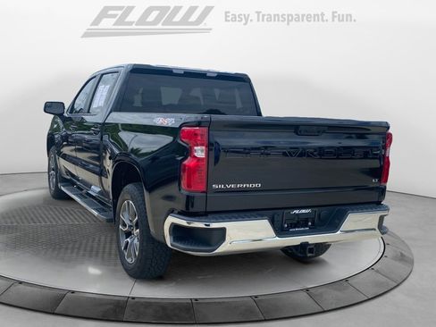 Used 2022 Chevrolet Silverado 1500 LT AWD/4WD image 6
