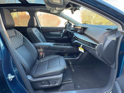 New 2026 Nissan Murano Platinum w/ Cargo Package AWD/4WD image 9