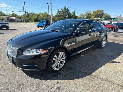 Used 2014 Jaguar XJ L Portfolio image 12