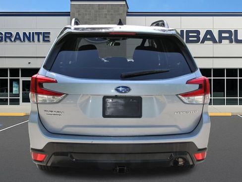 Certified 2024 Subaru Forester Premium AWD/4WD image 9