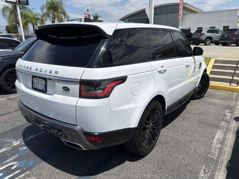 Used 2019 Land Rover Range Rover Sport HSE AWD/4WD image 3