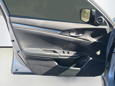 Used 2016 Honda Civic EX-L image 19