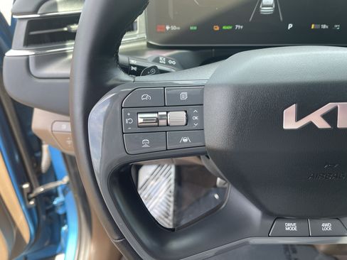 Used 2024 Kia EV9 GT-Line AWD/4WD image 23