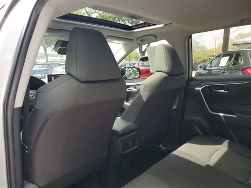 Used 2024 Toyota RAV4 XLE w/ Convenience Package image 9