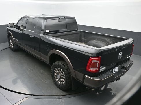 Used 2022 RAM 3500 Limited AWD/4WD image 49