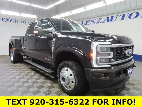 Used 2025 Ford F450 King Ranch w/ FX4 Off-Road Package image 3