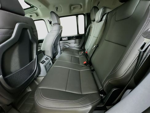 New 2026 INEOS Grenadier Fieldmaster Edition image 36