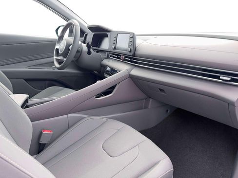 New 2026 Hyundai Elantra SEL Sport Premium FWD image 15