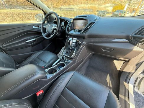 Used 2014 Ford Escape Titanium w/ Equipment Group 401A AWD/4WD image 19