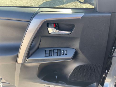 Used 2017 Toyota RAV4 XLE w/ Plus Special Value Package image 20