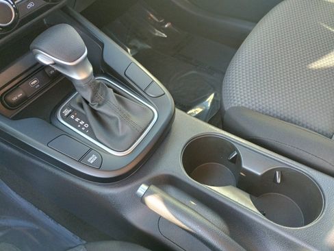 Used 2023 Kia Soul LX w/ LX Technology Package image 31