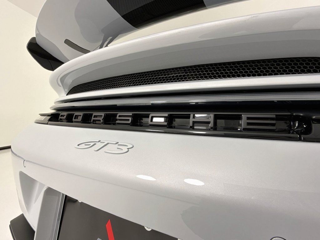 Used 2026 Porsche 911 GT3 RWD image 39