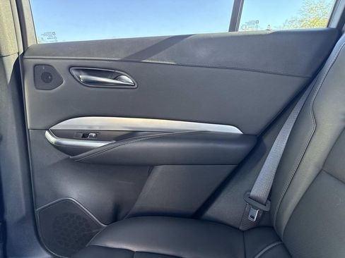 Used 2021 Cadillac XT4 Premium Luxury w/ Enhanced Visibility Package image 15