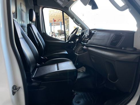 Used 2023 Ford Transit 250 Medium Roof AWD w/ Load Area Protection Package image 15