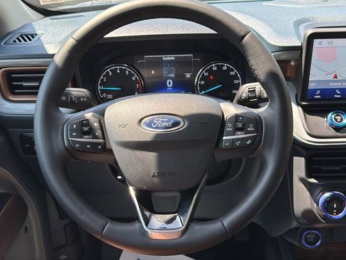 Certified 2024 Ford Maverick Lariat AWD/4WD image 21