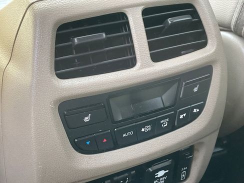 Used 2017 Honda Pilot Elite image 24