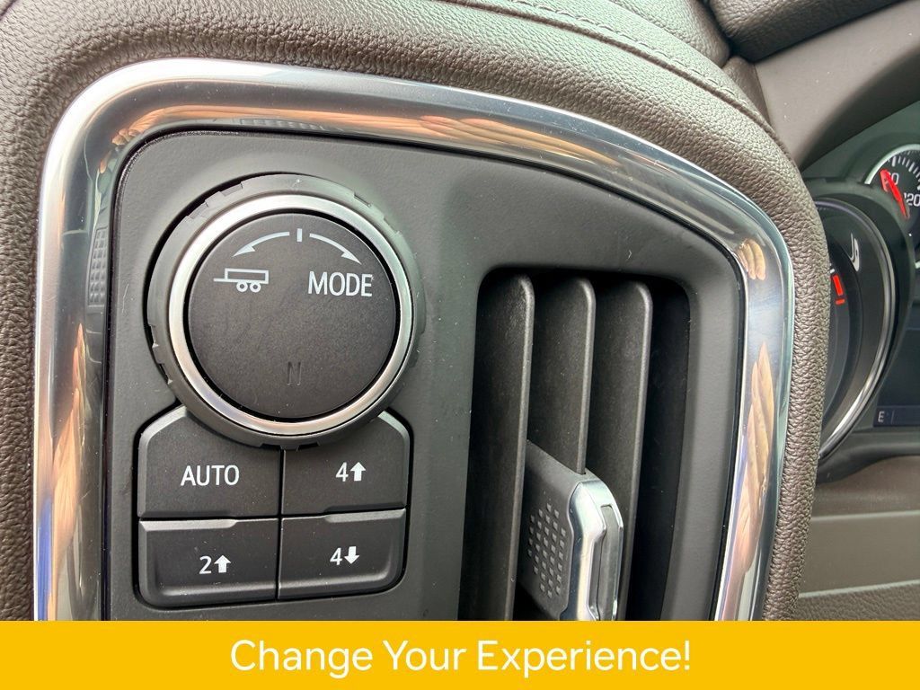 Used 2022 Chevrolet Silverado 2500 LTZ AWD/4WD image 7