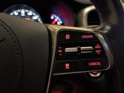 Used 2019 Kia Sorento SX AWD/4WD image 18