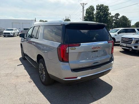 New 2026 GMC Yukon XL Elevation w/ Elevation Premium Package AWD/4WD image 4