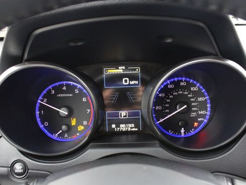 Used 2016 Subaru Outback 2.5i Premium AWD/4WD image 10