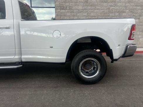Used 2022 RAM 3500 Big Horn AWD/4WD image 22
