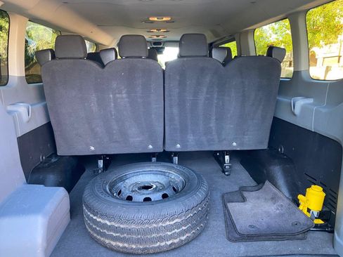 Used 2017 Ford Transit 350 XLT RWD image 11