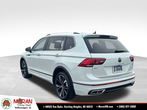 Used 2022 Volkswagen Tiguan SEL R-Line AWD/4WD image 3
