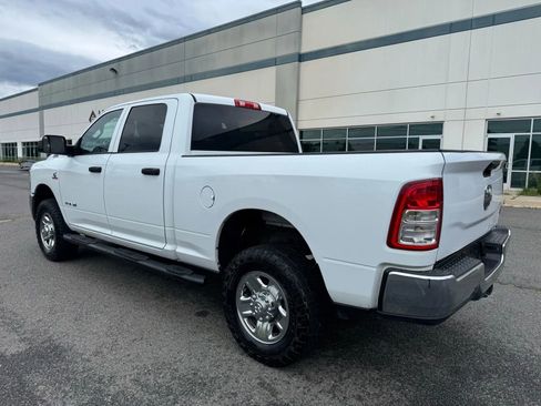 Used 2022 RAM 2500 Tradesman w/ Chrome Appearance Group image 12