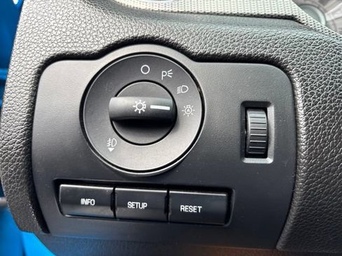 Used 2010 Ford Mustang GT RWD image 12