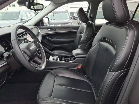 Used 2023 Jeep Grand Cherokee L Limited image 23