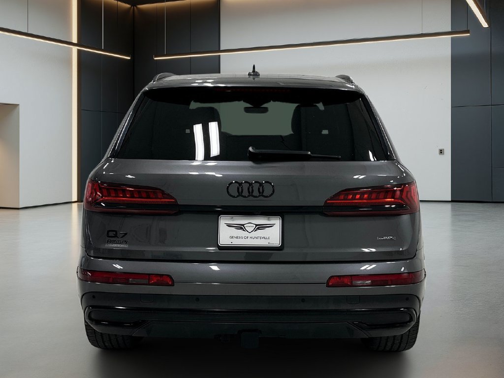 Used 2022 Audi Q7 3.0T Prestige AWD/4WD image 5