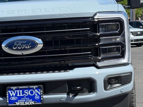 New 2025 Ford F350 Platinum image 34