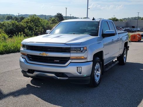 Used 2019 Chevrolet Silverado 1500 LT w/ All Star Edition AWD/4WD image 2