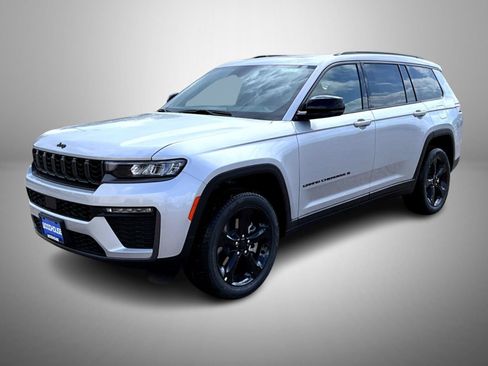 New 2026 Jeep Grand Cherokee L Limited w/ Limited Altitude Package AWD/4WD image 1