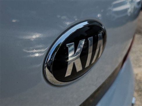 Used 2020 Kia Soul S image 29