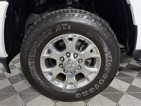 Used 2024 RAM 2500 Laramie AWD/4WD image 12
