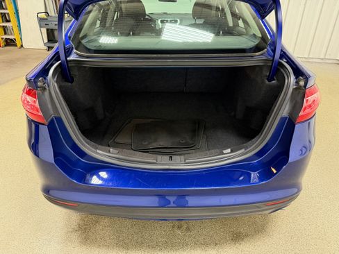Used 2014 Ford Fusion SE FWD image 25