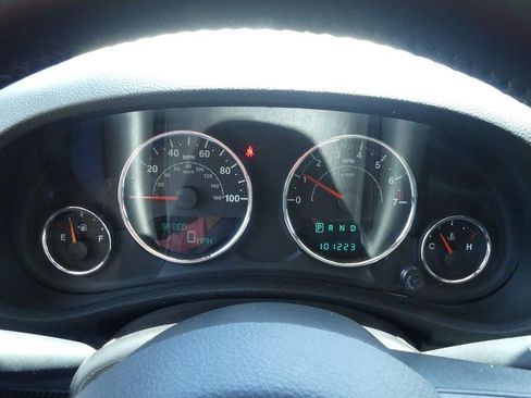 Used 2014 Jeep Wrangler Unlimited Sport w/ Quick Order Package 24S AWD/4WD image 15