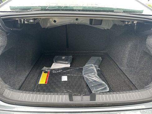 New 2025 Volkswagen Jetta SE image 24