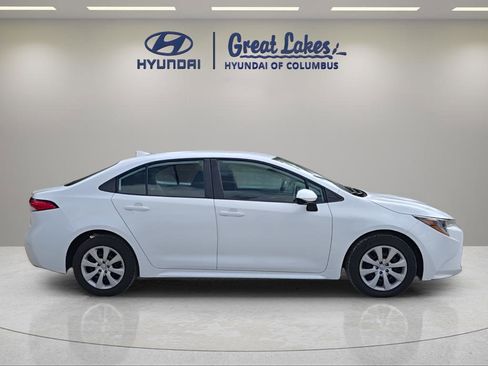 Used 2021 Toyota Corolla LE FWD image 6