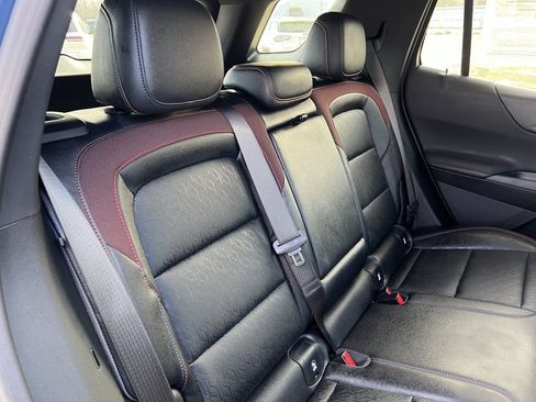 Used 2025 Chevrolet Equinox RS image 16