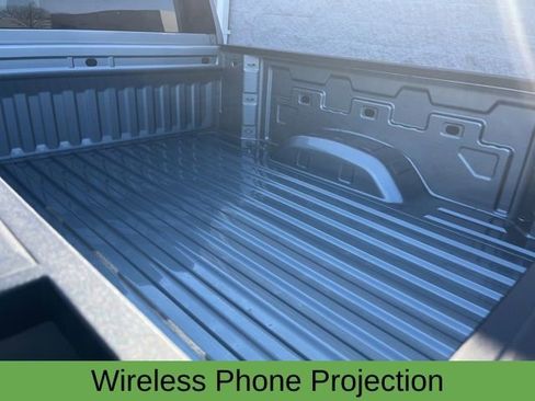 Used 2025 Chevrolet Silverado 2500 LT w/ Convenience Package image 34