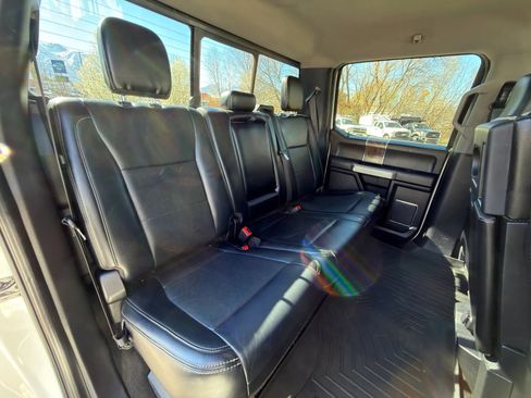 Used 2019 Ford F250 Lariat w/ Lariat Ultimate Package image 11