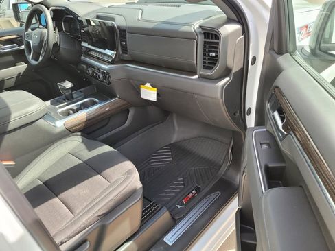 New 2026 Chevrolet Silverado 1500 LT Trail Boss image 6
