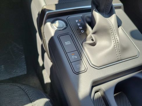 New 2027 Kia Seltos S FWD image 23