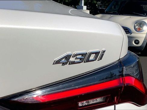 Used 2021 BMW 430i Coupe w/ Convenience Package image 8