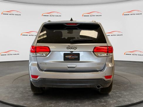 Used 2016 Jeep Grand Cherokee Limited AWD/4WD image 9