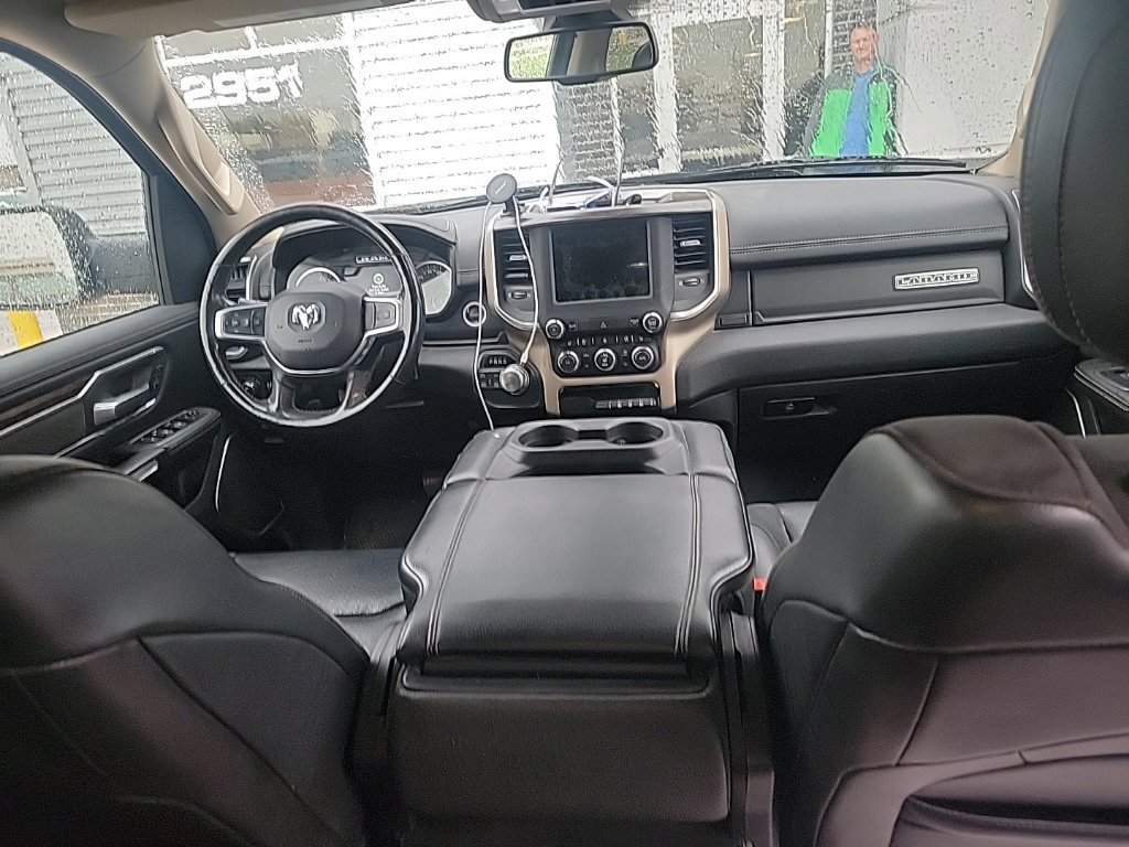 Used 2019 RAM 1500 Laramie AWD/4WD image 14