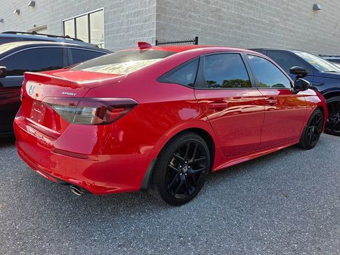 Used 2025 Honda Civic Sport image 5