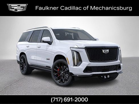 New 2026 Cadillac Escalade V w/ LPO, ONYX Package AWD/4WD image 7